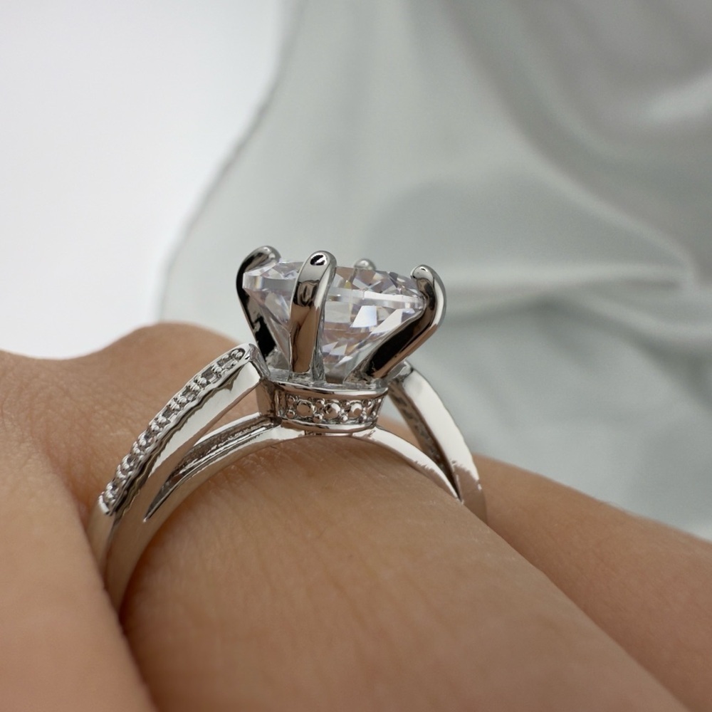 Wedding Engagement Silver Color Ring with Clear Stone - Picture 6 of 10